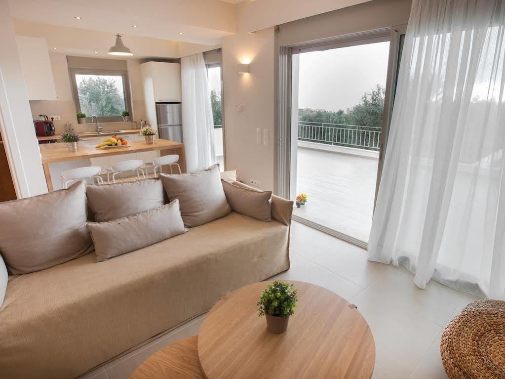 Abelia Luxurious Villas Финикунда Екстериор снимка