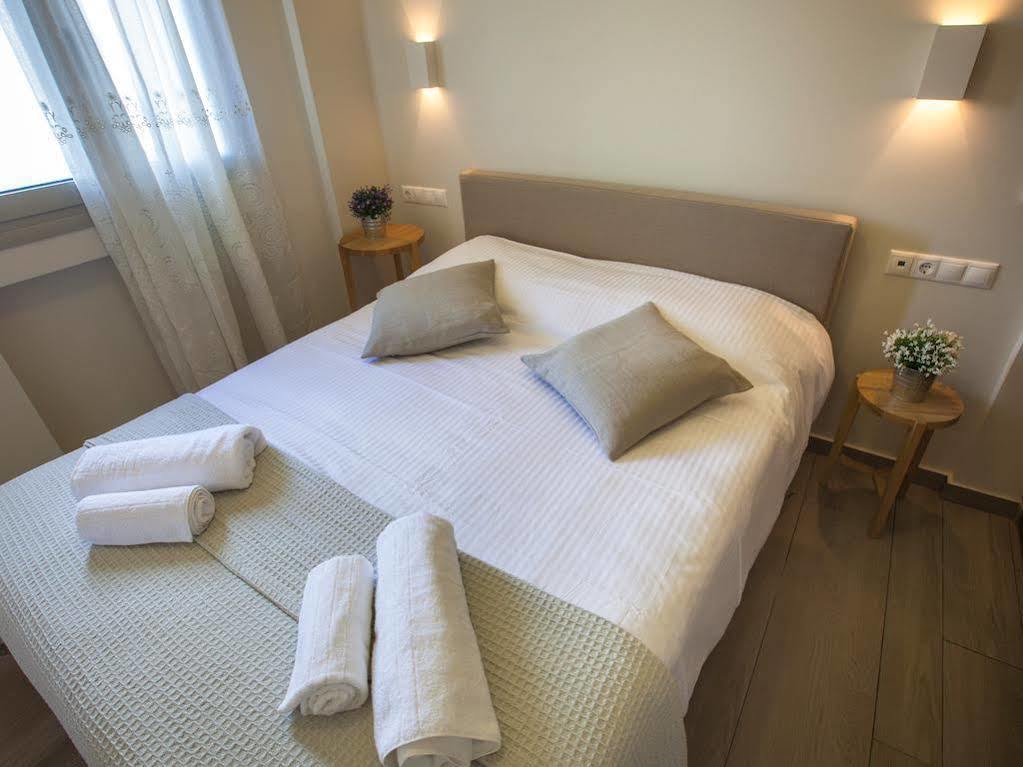 Abelia Luxurious Villas Финикунда Екстериор снимка