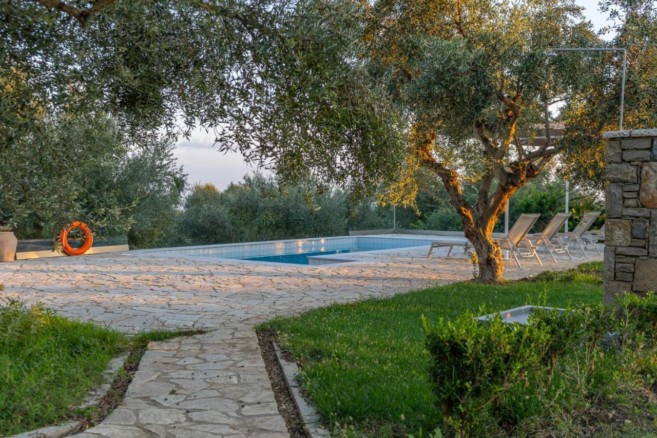 Abelia Luxurious Villas Финикунда Екстериор снимка