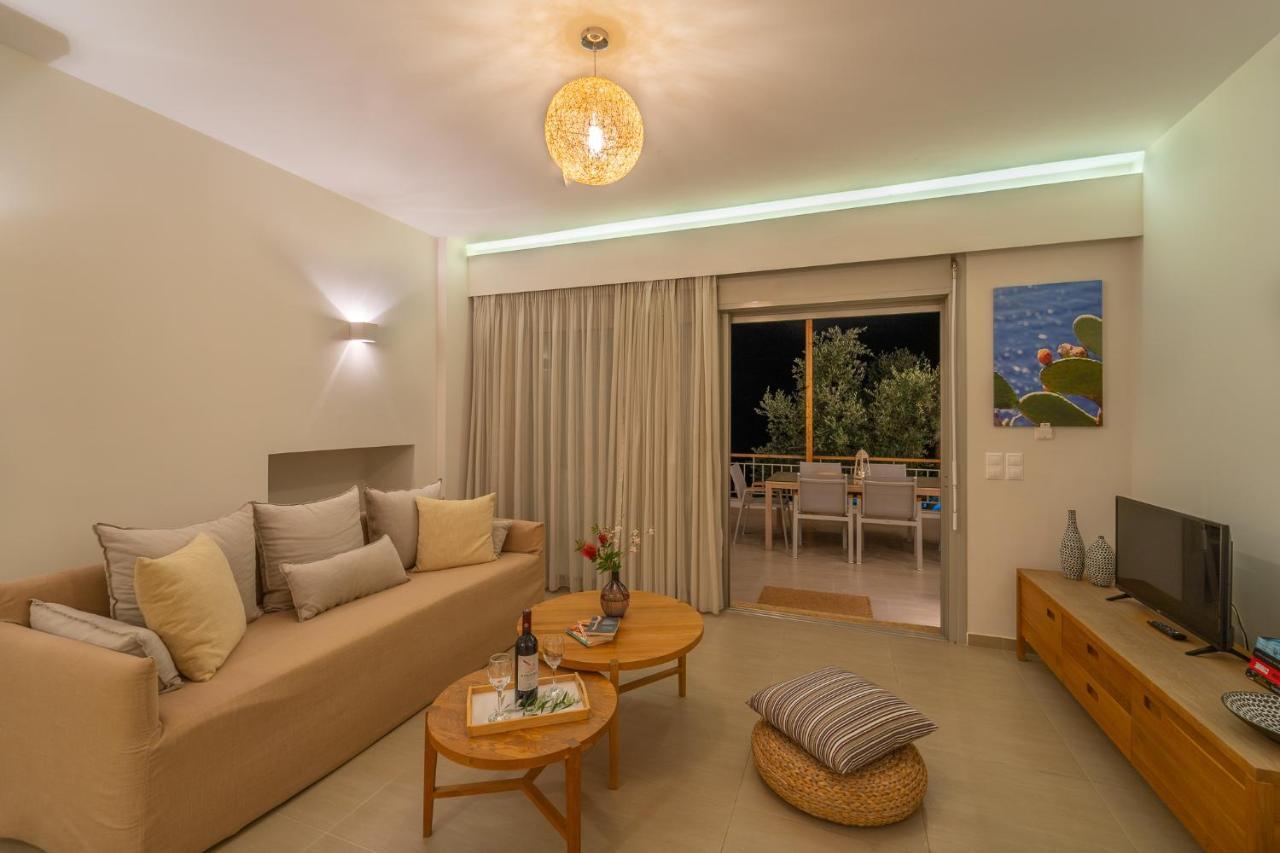 Abelia Luxurious Villas Финикунда Екстериор снимка