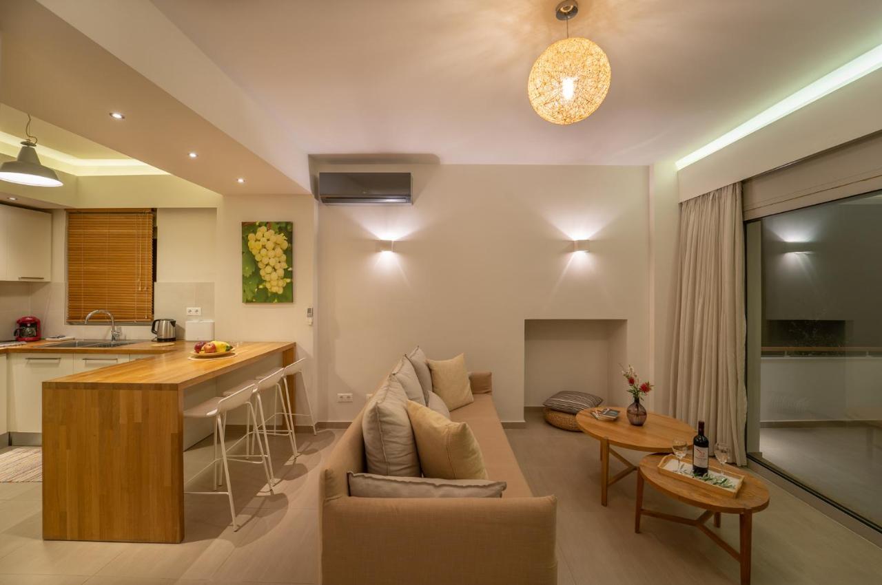Abelia Luxurious Villas Финикунда Екстериор снимка